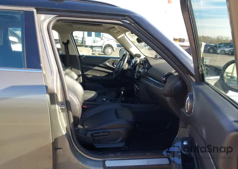 2018 Mini Clubman Cooper S из США, поврежденный, VIN WMWLU5C55J2F24756